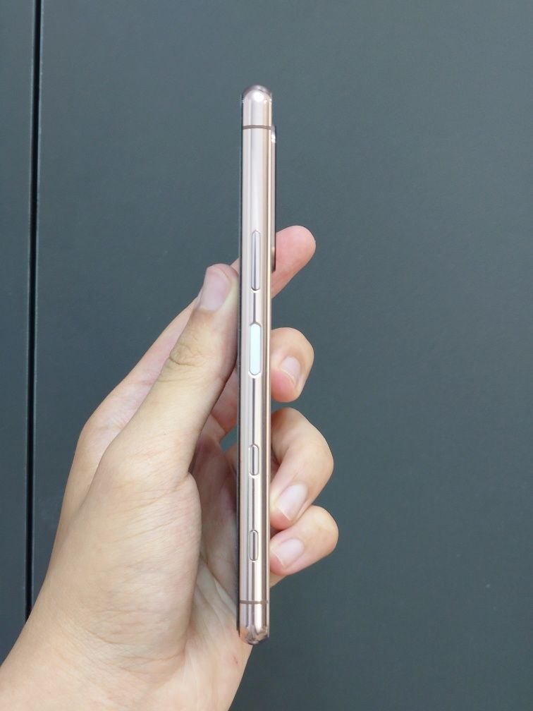 Флагман Sony Xperia 5 Mark 3, 128/8GB бежевый