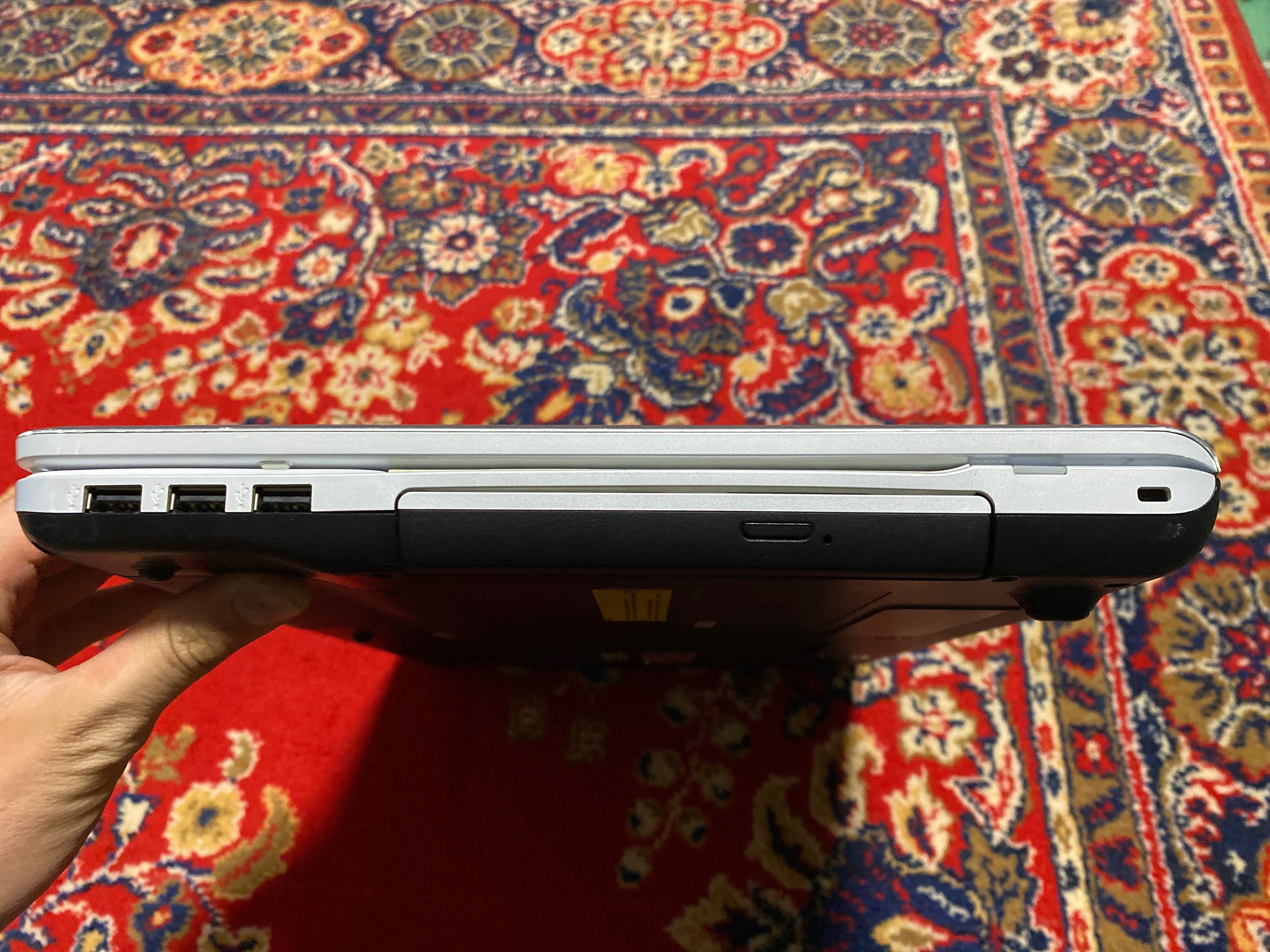Не рабочий ноутбук SONY WAIO PCG71511V