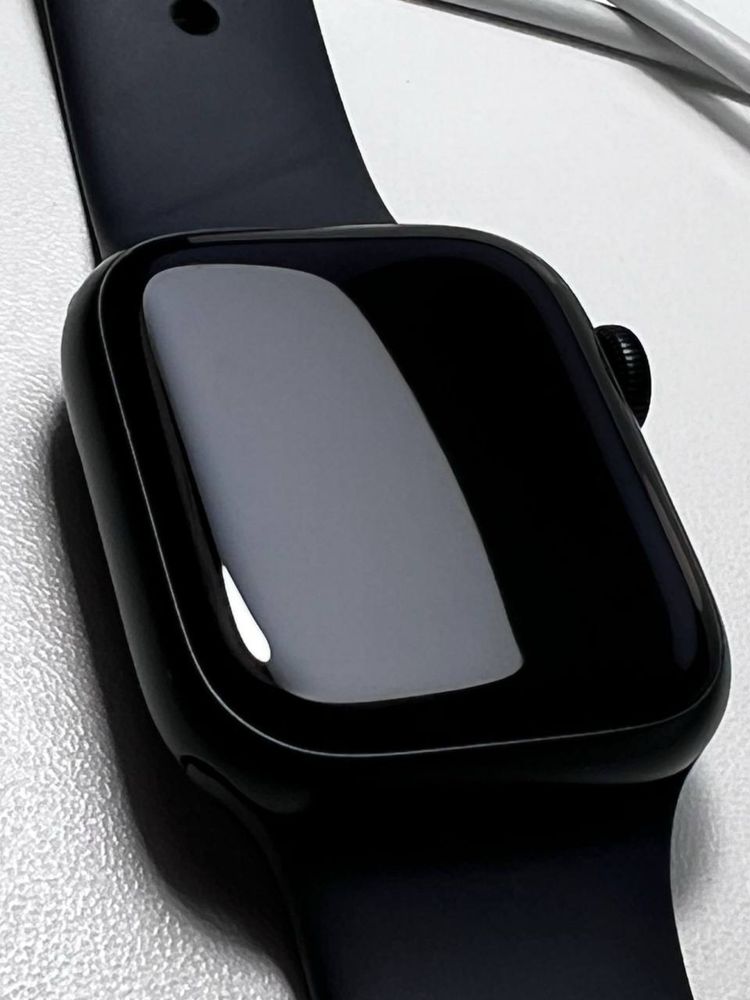 Apple Watch Series 8 черные 41мм