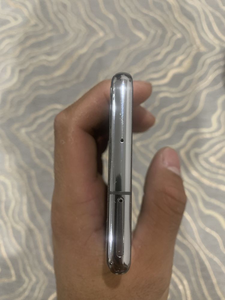 самсунг s10+ продам торг бар