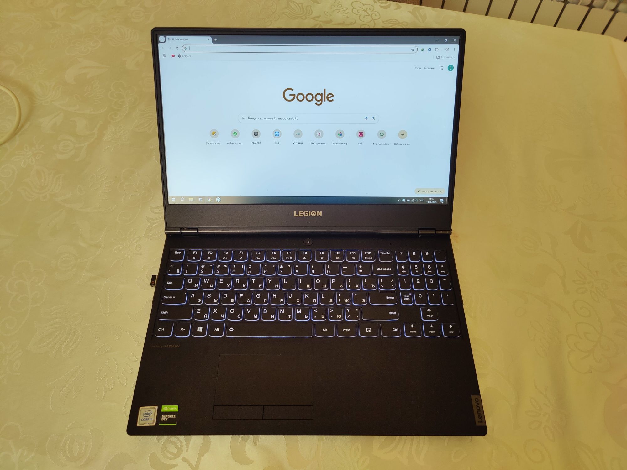 Игровой ноутбук LENOVO LEGION