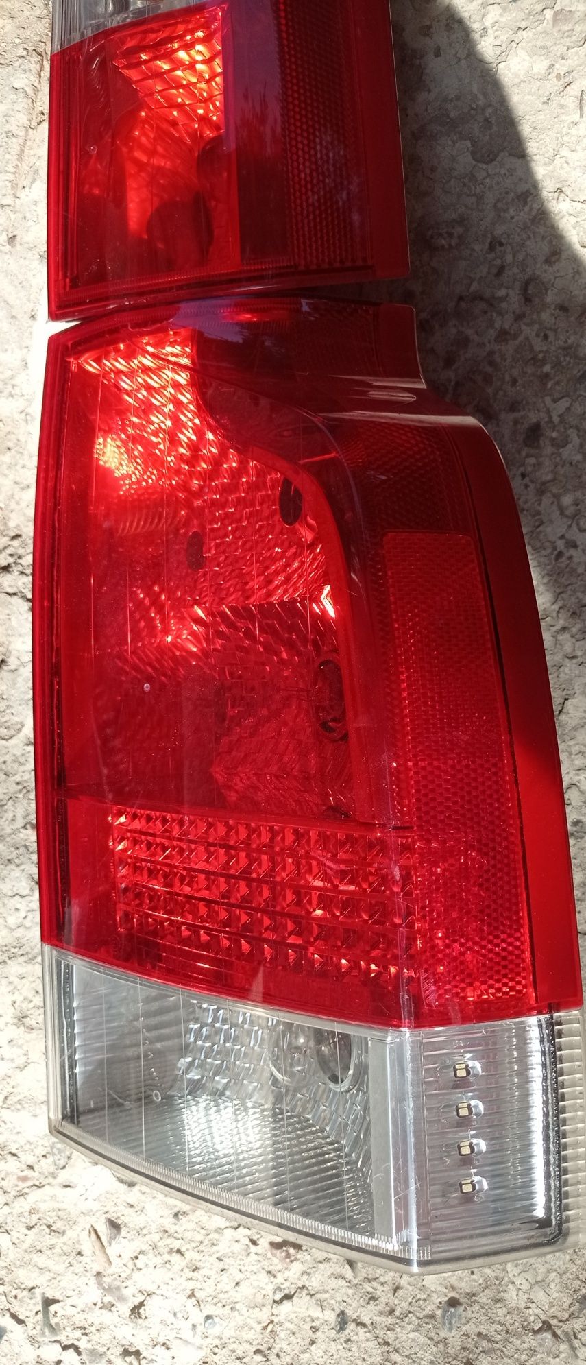 Вольво XC70. V70. Фонари задние. Рестайлинг. Оригинал. Из Японии