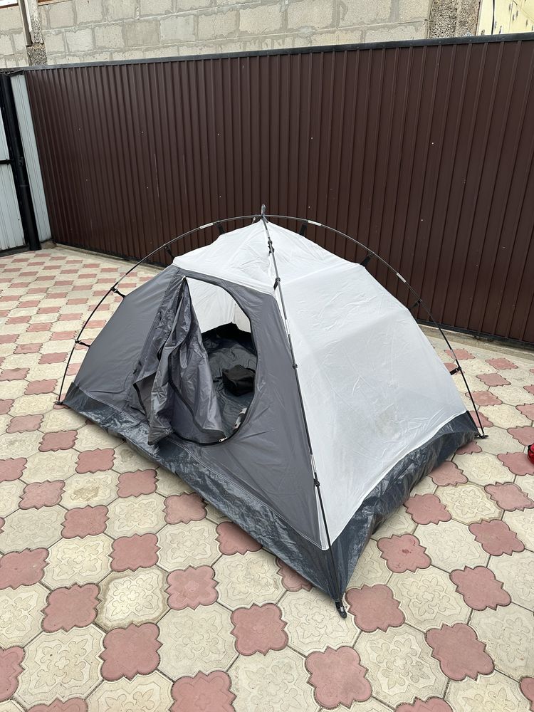 Продаю туристическую палатку ONLITOP