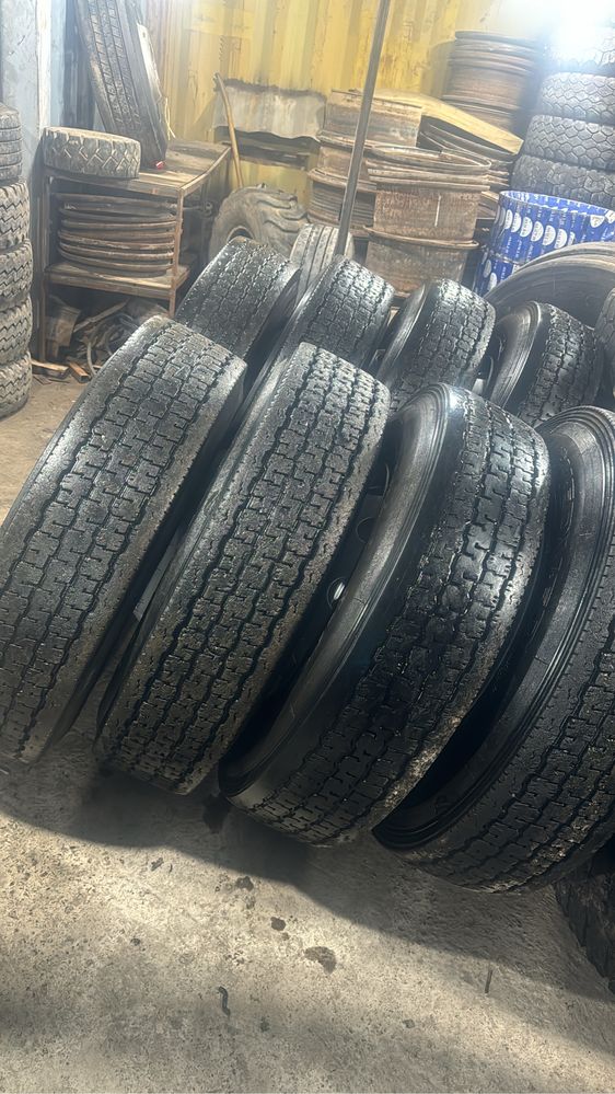 Продам б/у автошины 295/80/22.5-11/22.5