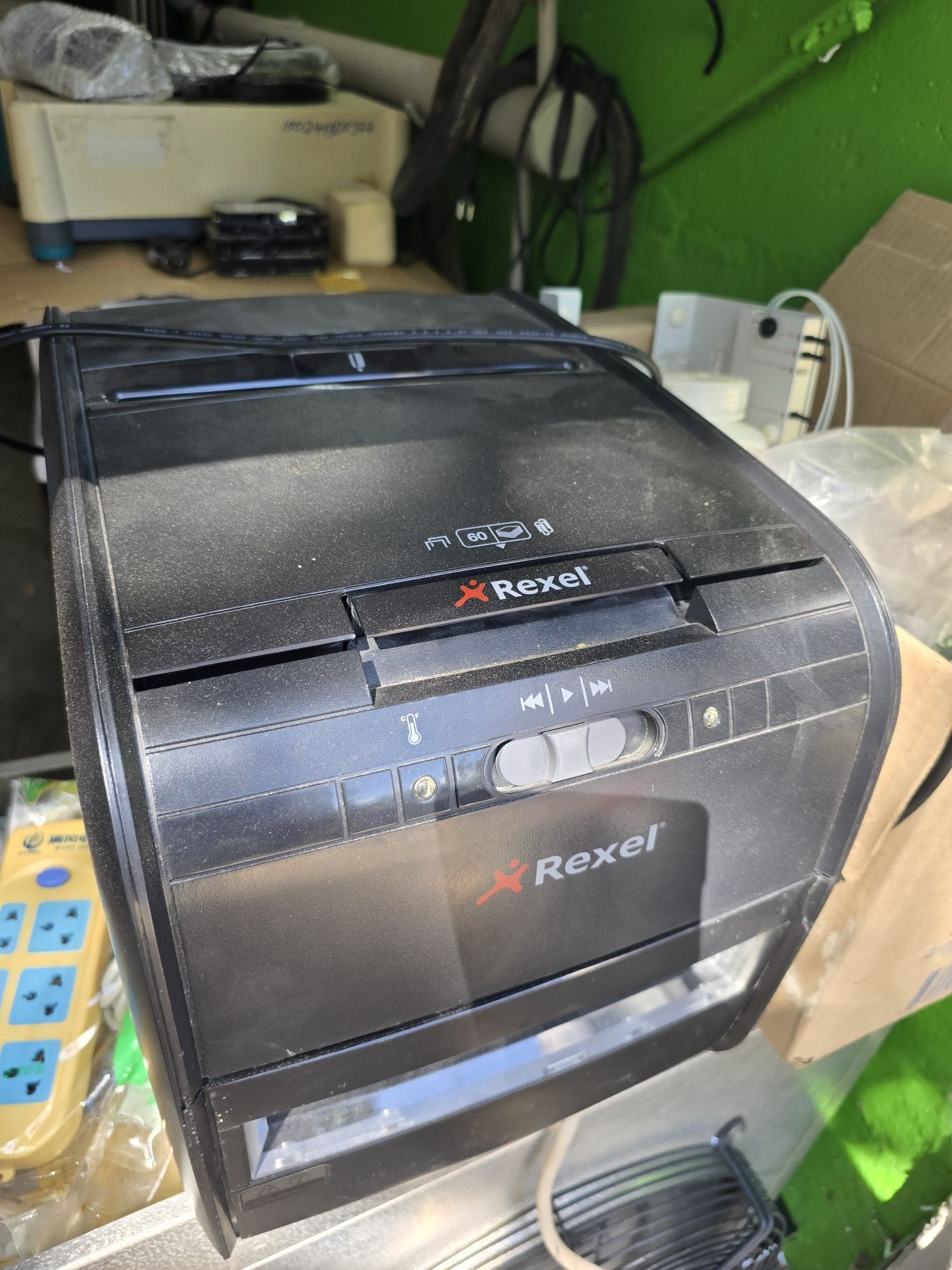 Шредер rexel настольный