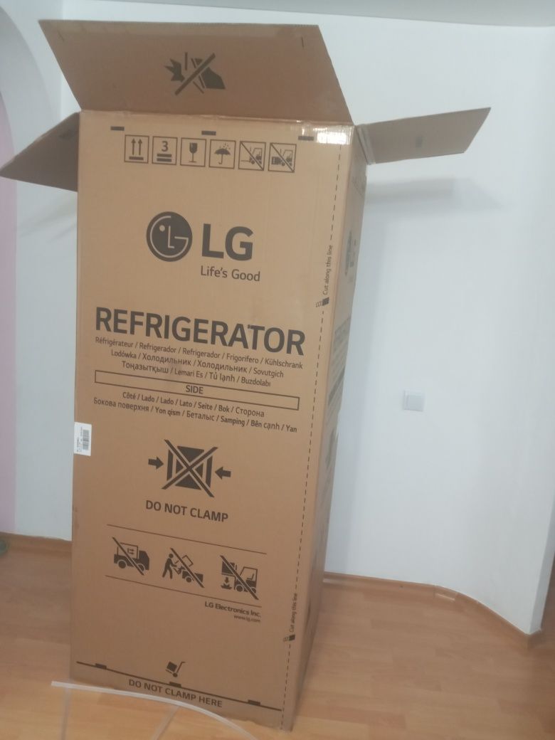 Продам коробки картонные