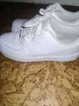 Продам Nike air force 1 42 размер