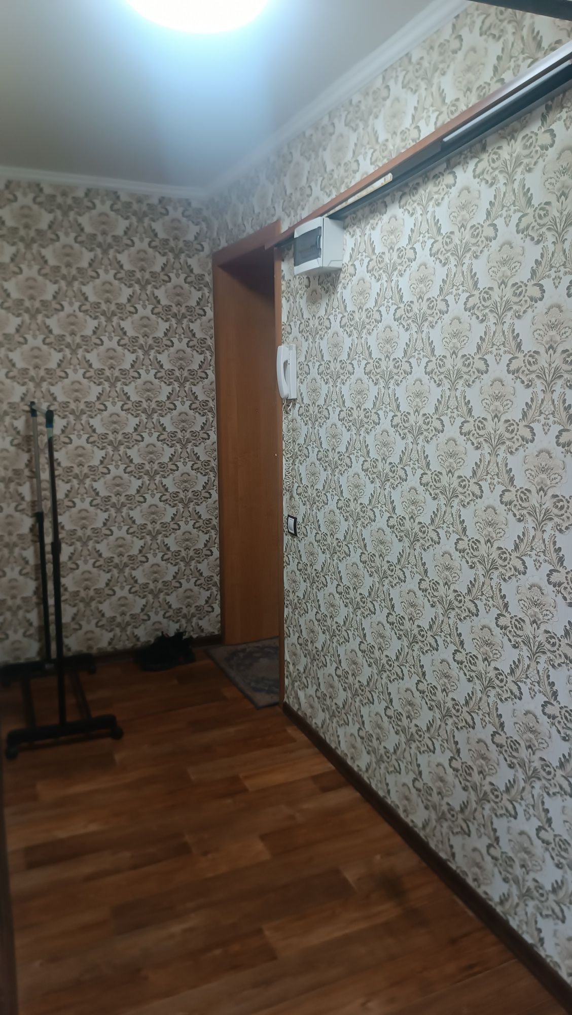 Продам квартиру по проспекту А. Кунанбаев магазин Макс