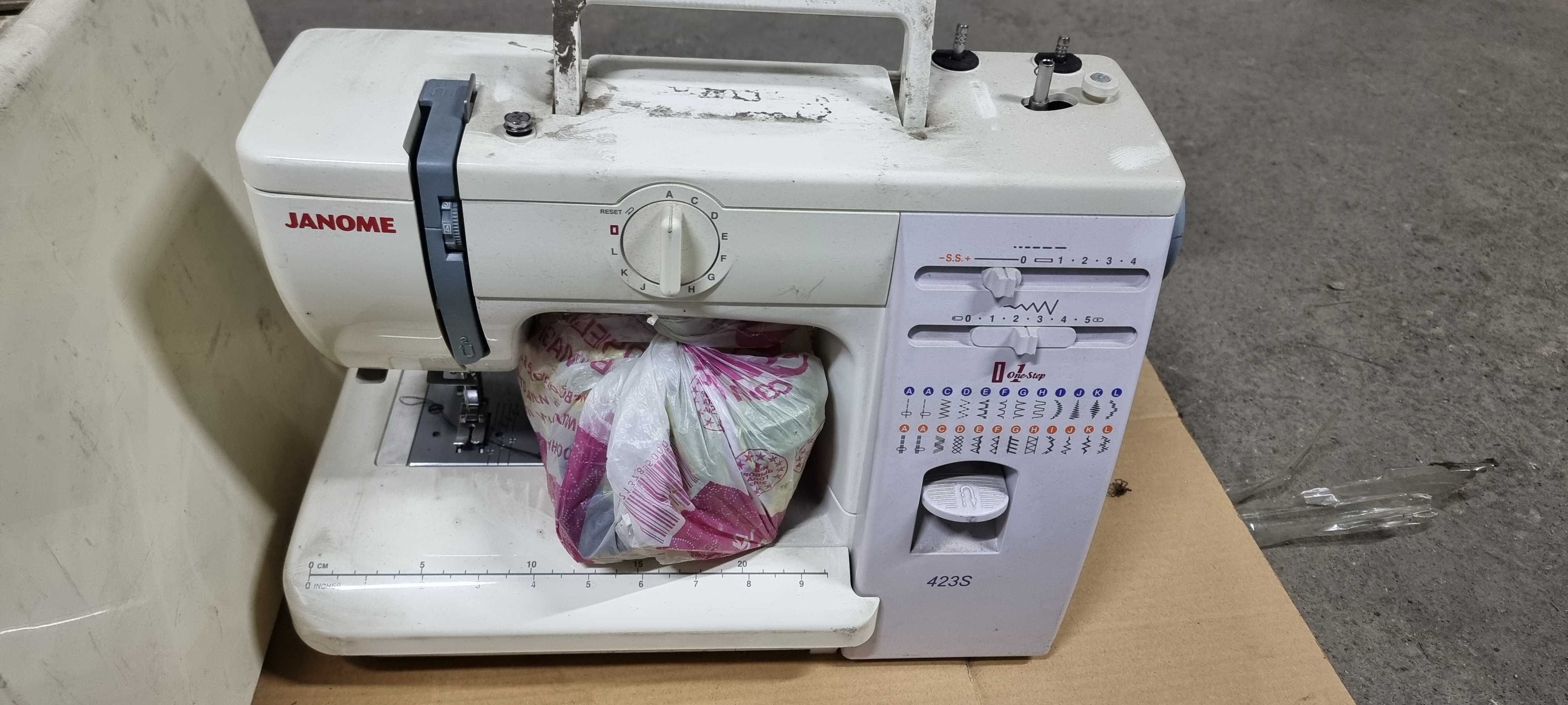 Janome   модель 423S