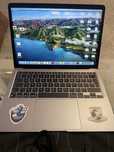Macbook air m1 2024