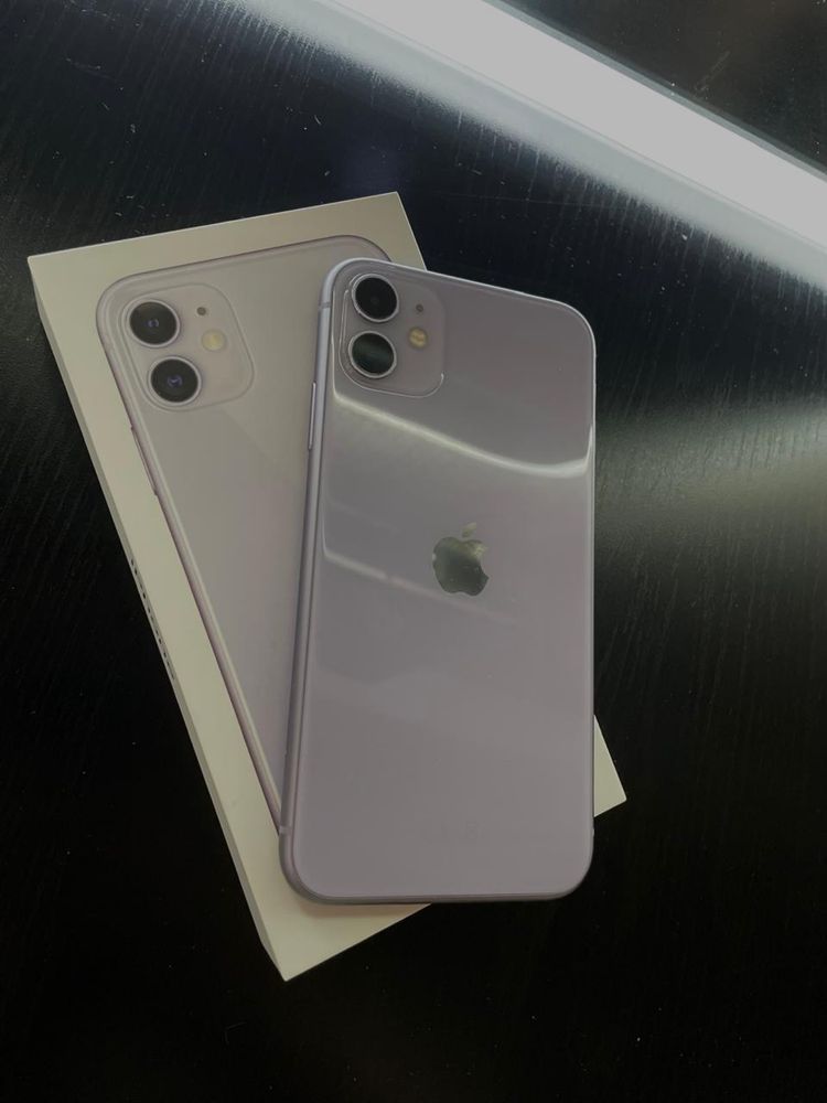 Продам Iphone 11