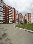 Продам 1-комнатную квартиру 50м.кв со свежим ремонтом. Аль-Фараби 34.
