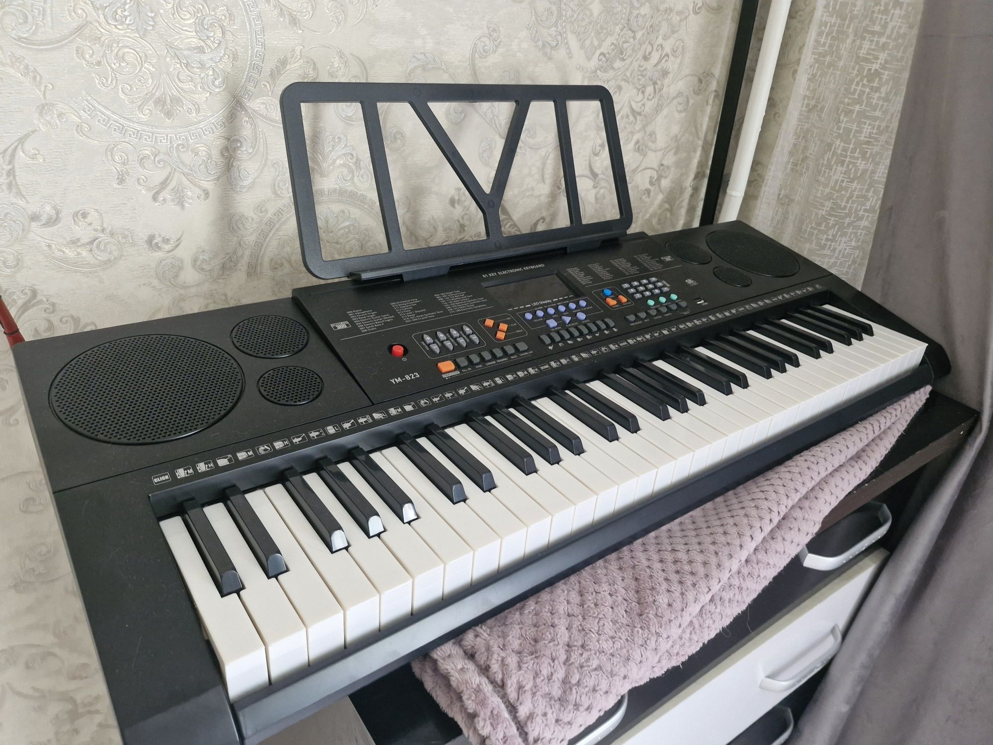 Синтезатор YONGEMY YM-823