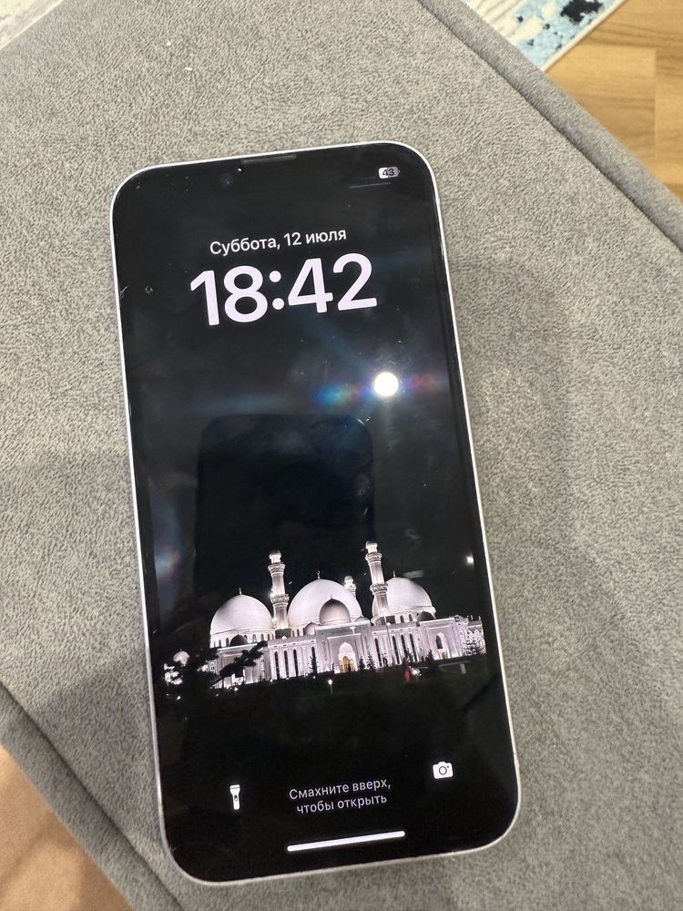 Продам айфон 14