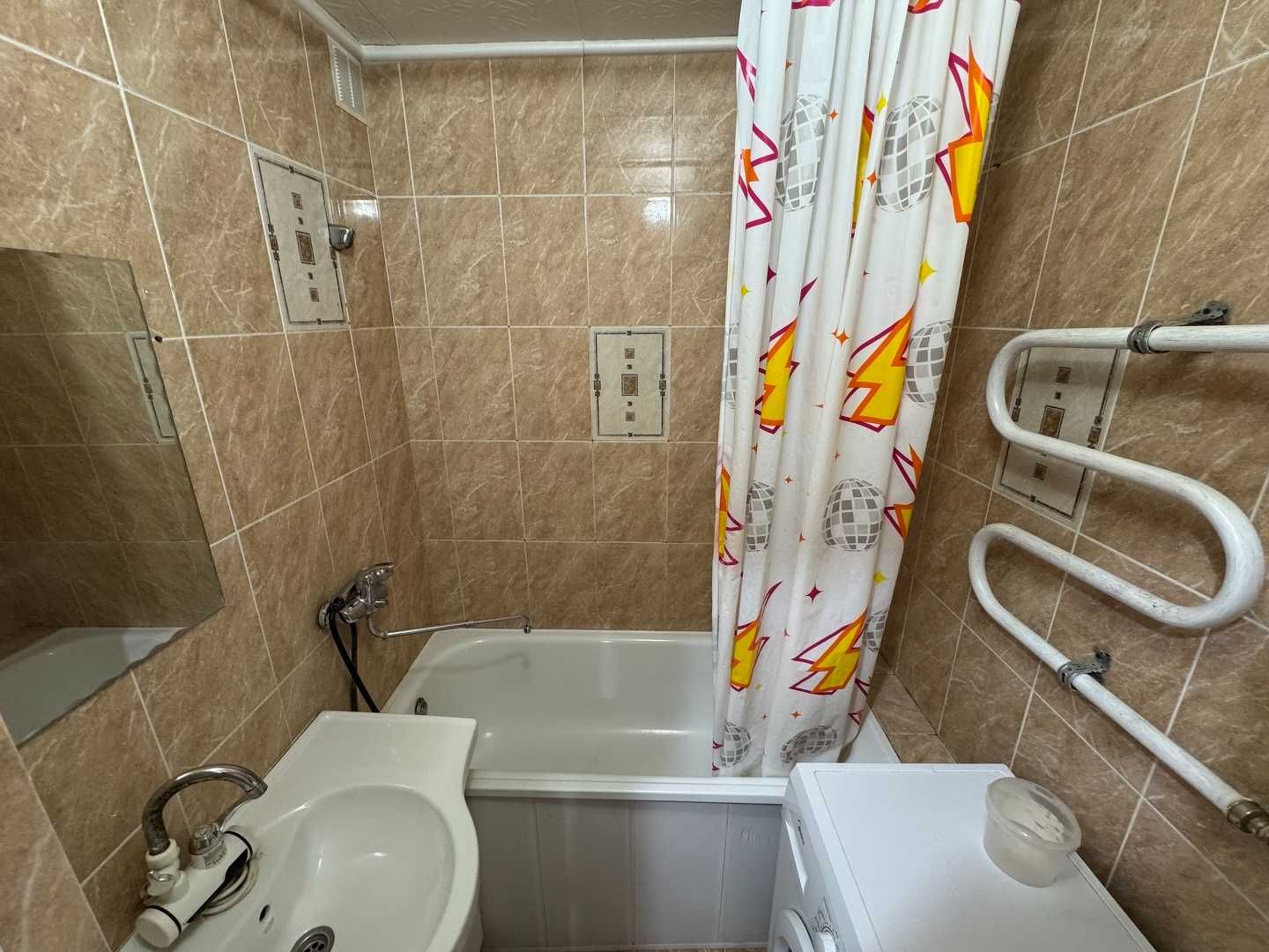 Продам улучшенную 2шку в центре