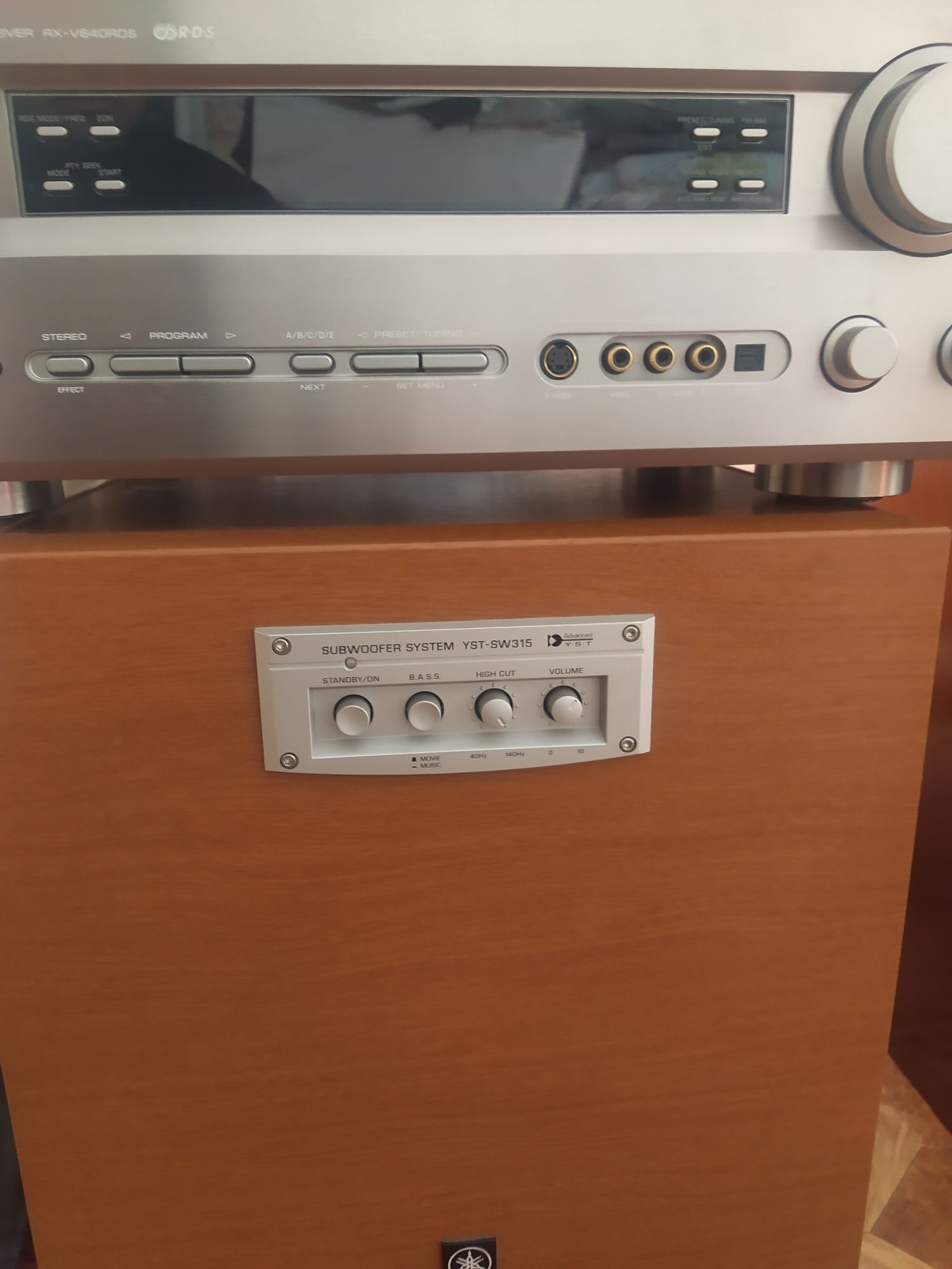 Домашний музыкальный центр YAMAHA  5.1