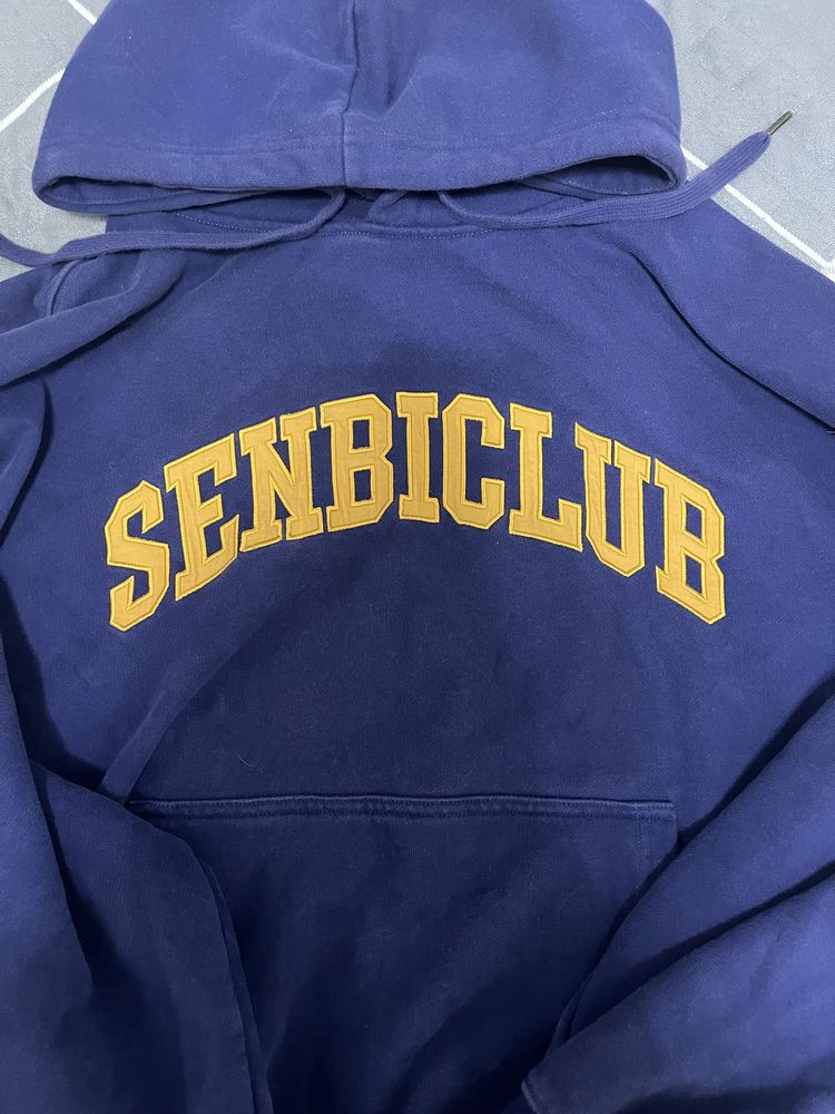 продаю худи senbiclub
