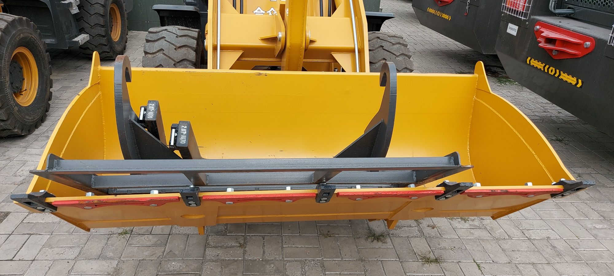 Фронтальный погрузчик ZL 920A