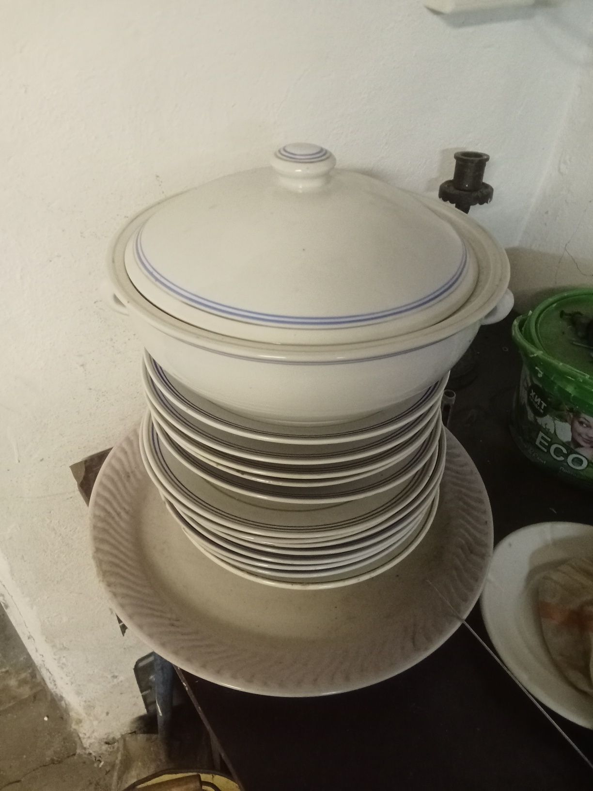 Продам, столовый сервиз, с супницей