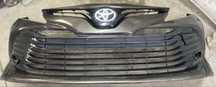 Передий бампер Camry 70