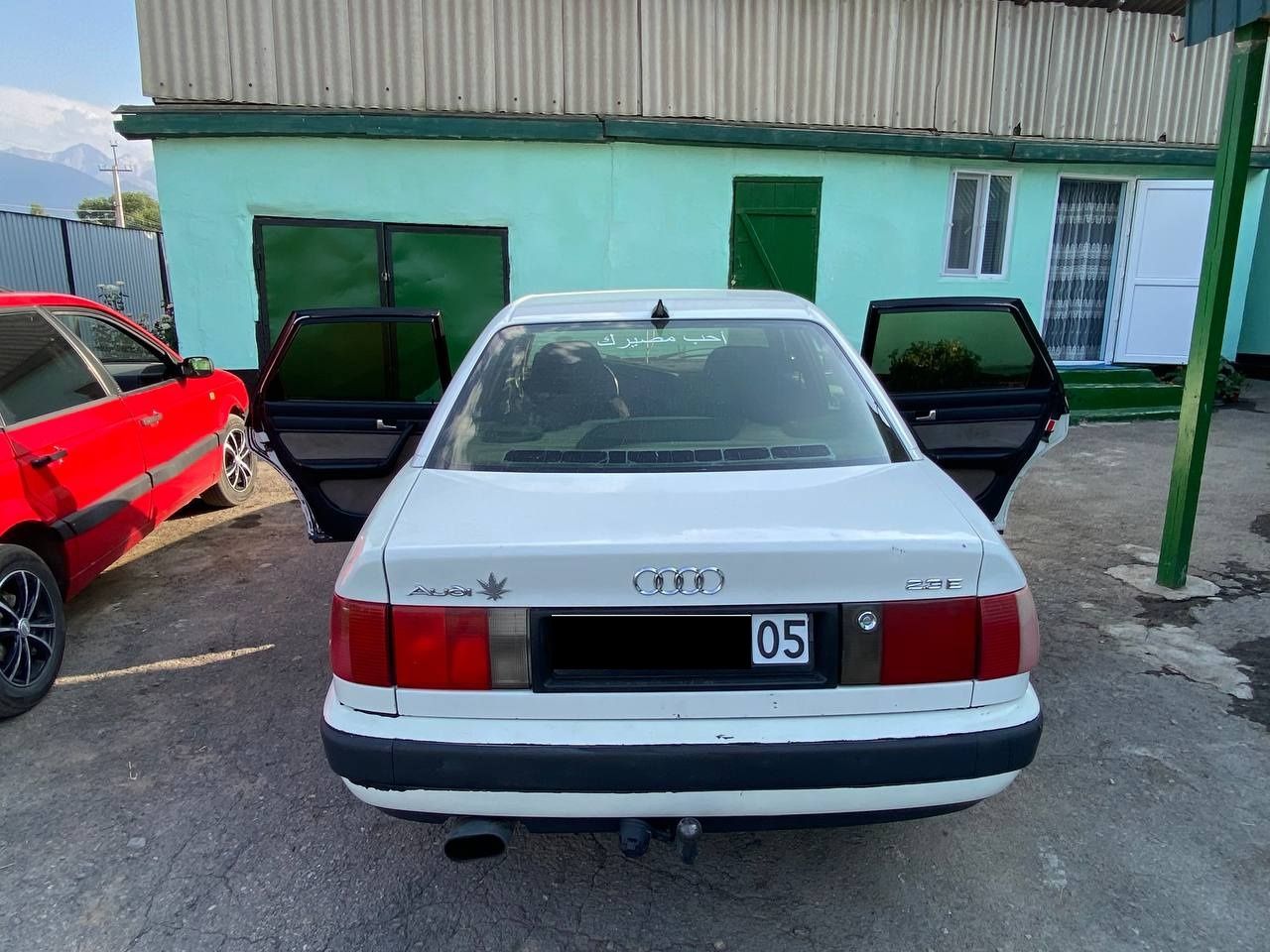 Продам машину Ауди 100 с4