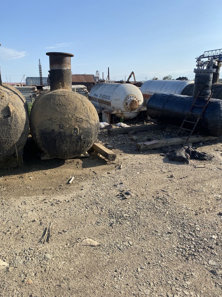 Газгольдеры 5 куб м, 2.7 куб м,