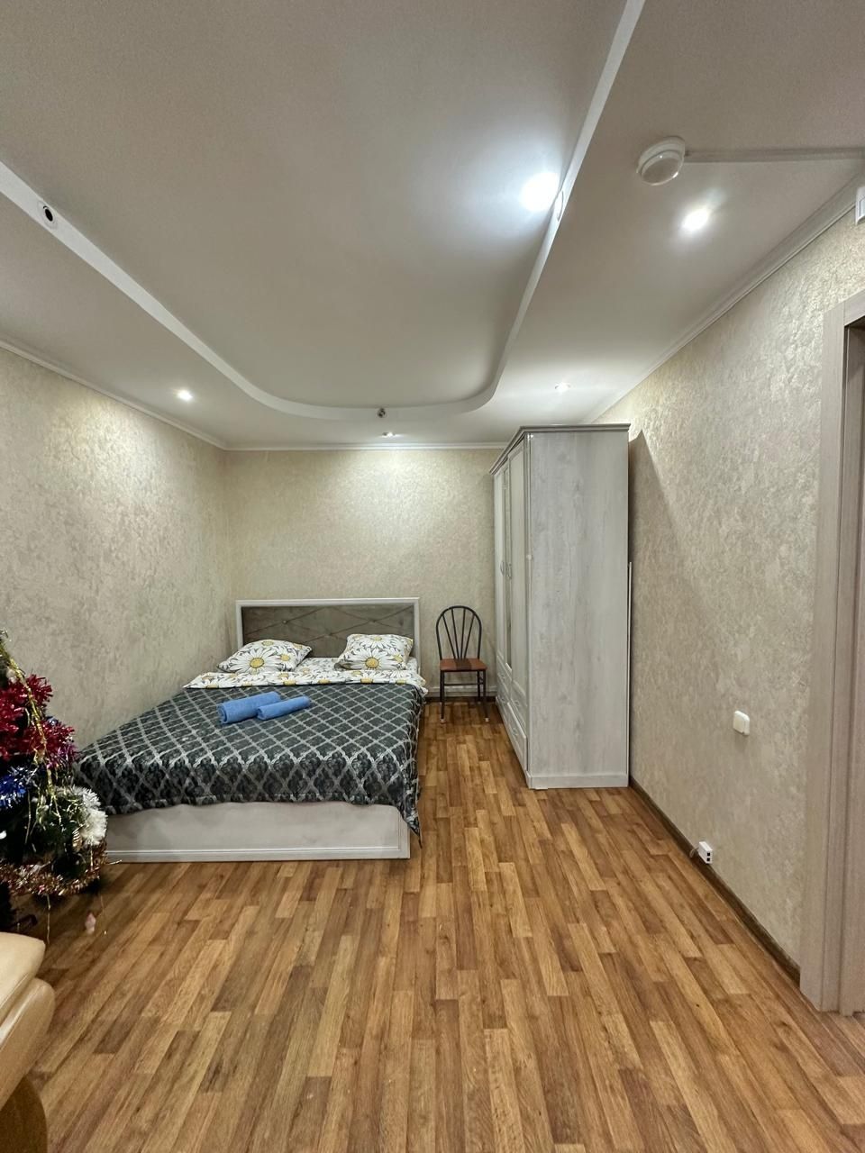 3 комн Командированным,Центр,Достык молл