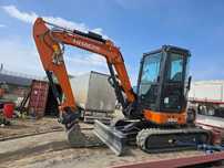 Услуги и аренда мини экскаватора гусеничного Hitachi U 38-6