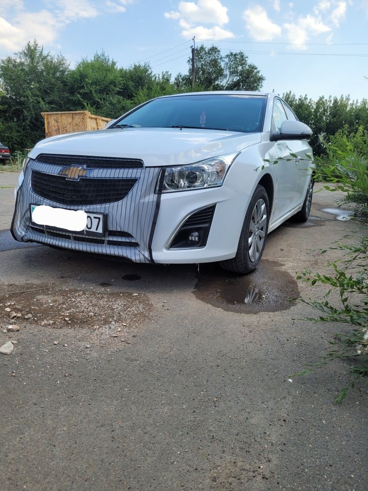 Продам Шевроле Круз