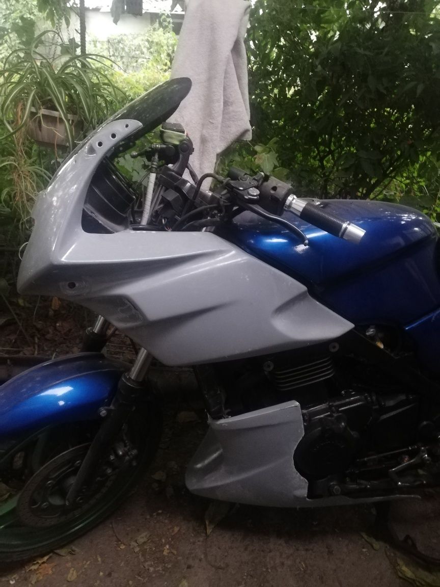 Продам матрицу для изготовления пластика Kawasaki gpz500, ex500