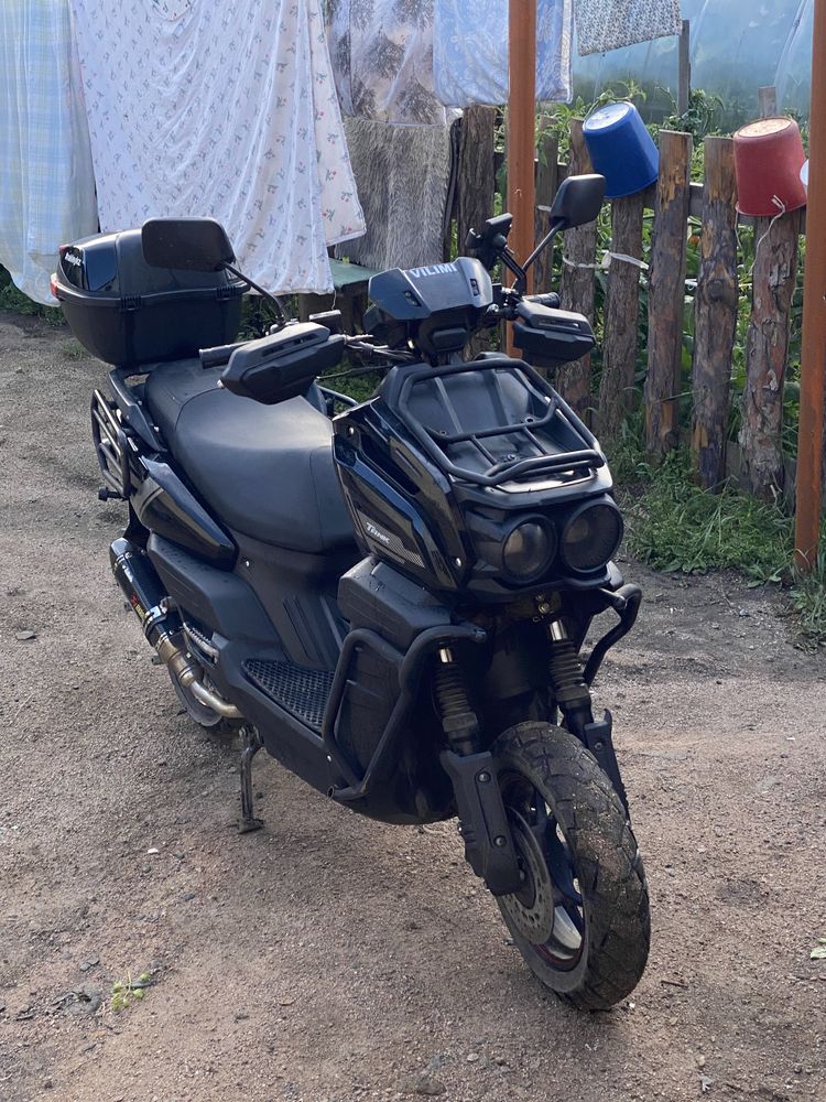 Продам скутер танк