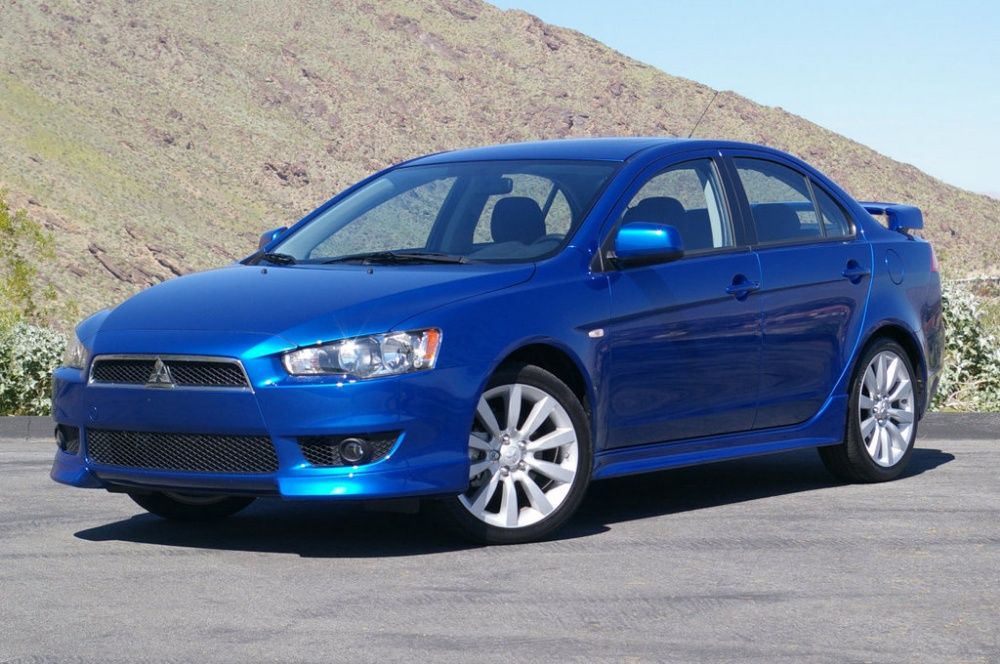 Туманки MITSUBISHI LANCER X 07- новые в наличии