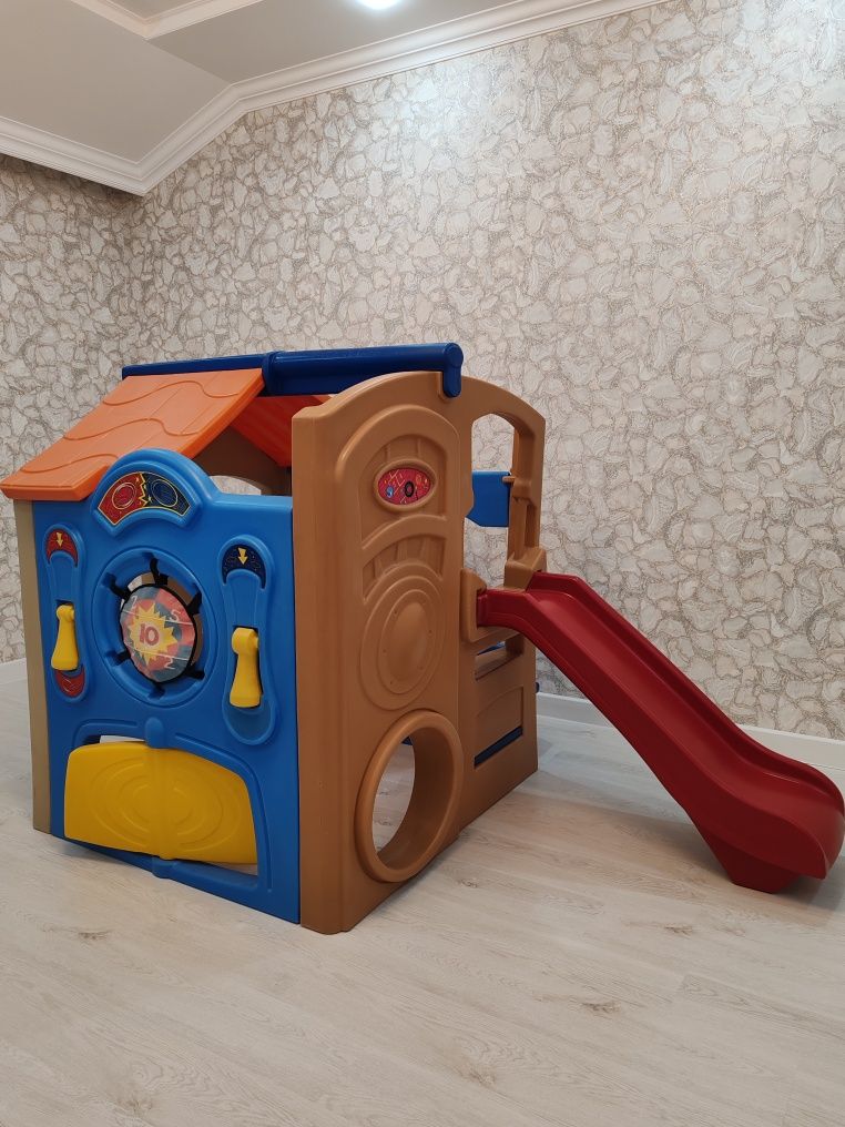Продается детский домик