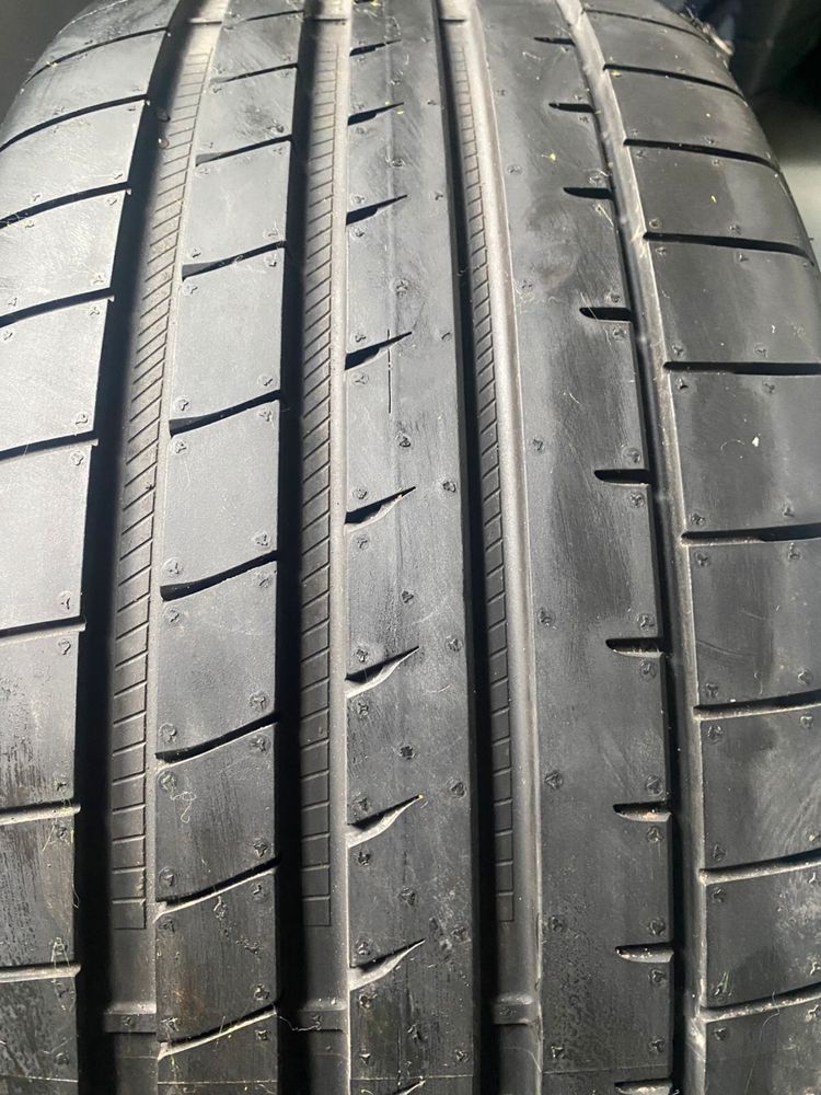 Goodyear Eagle F1 Asymmetric 3 SUV 245/45 R20 103W