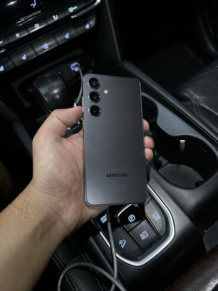 Samsung S24 Самсунг S24