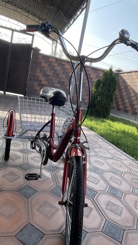 Велосипед трехколесный