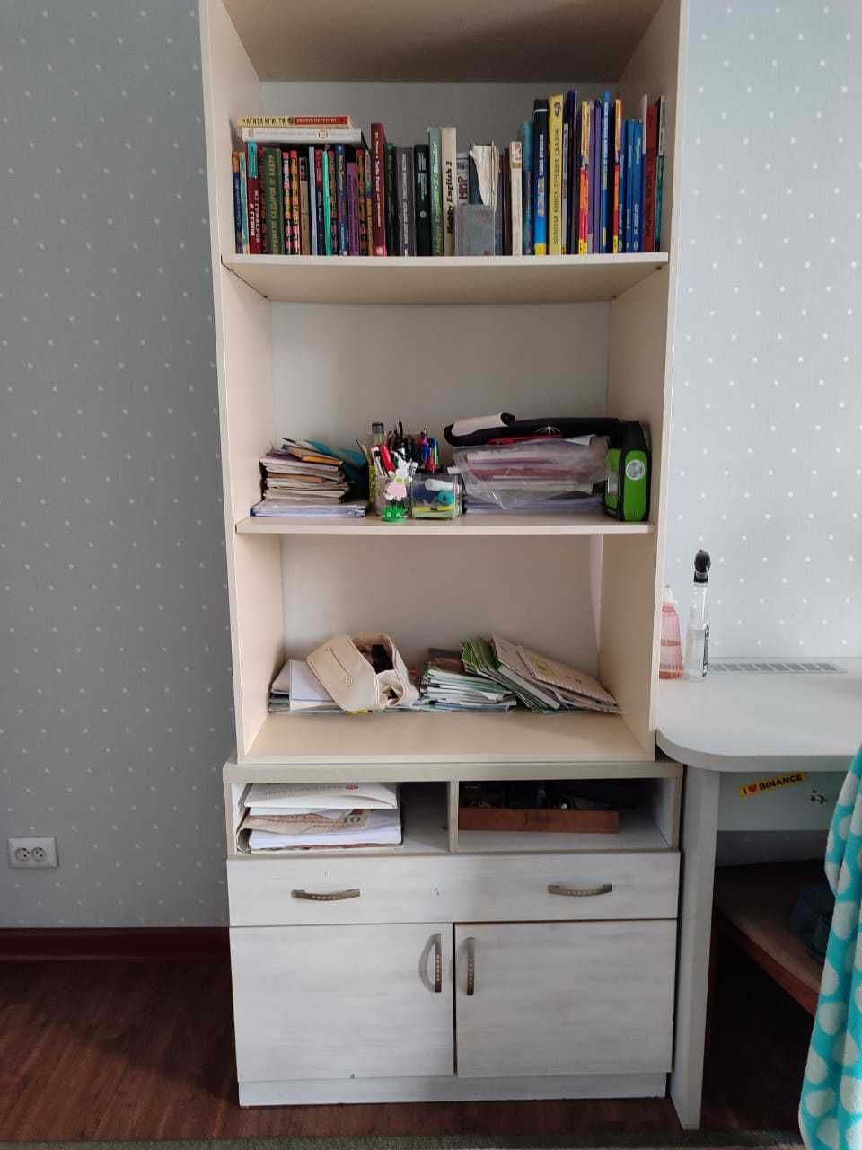стол письменный с задвижками, тумба, шкаф, книжная полка