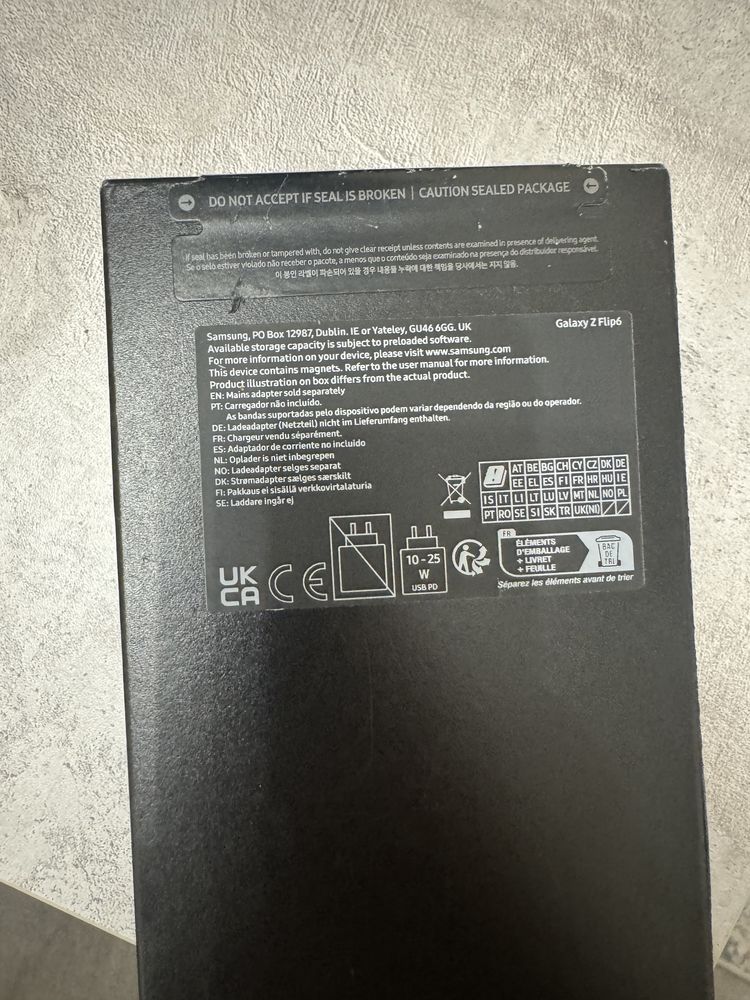 Samsung Galaxy Z Flip 6,512 gb