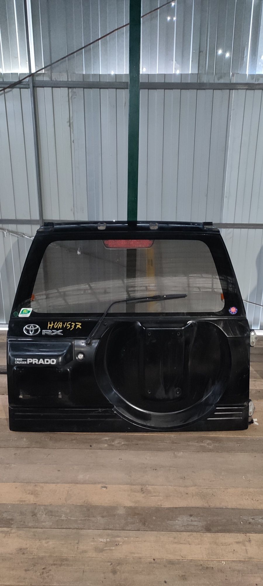 Toyota Prado 95 задняя дверь багажника