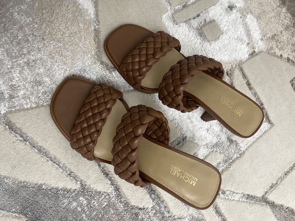Мюли/ босоножки Michael Kors на каблуках 6 см