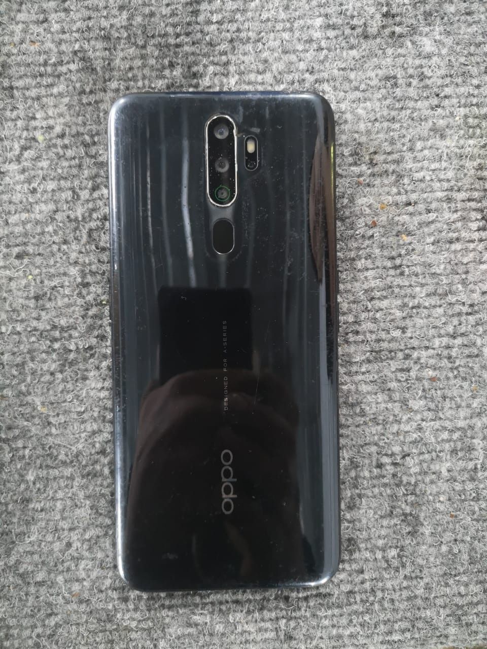 OPPO A5 2020 года полностью рабочий