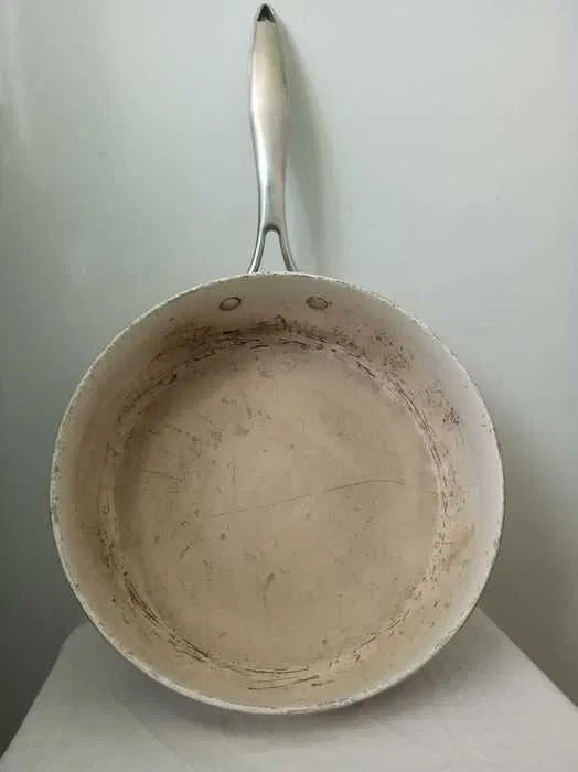 ОТДАМ ДАРОМ сковородку стальную, глубокую 7×26см, BEGHOFF,Германия бу