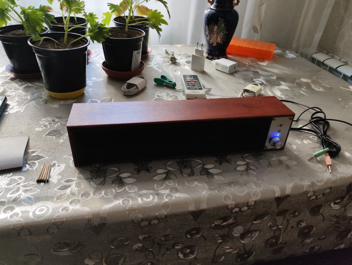 Продам новую колонку с блютузом для компьютера
