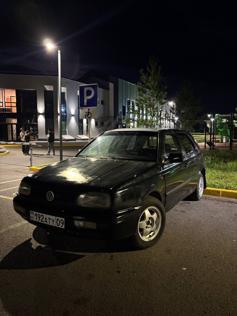 продаю Golf 3 1.6 ABU