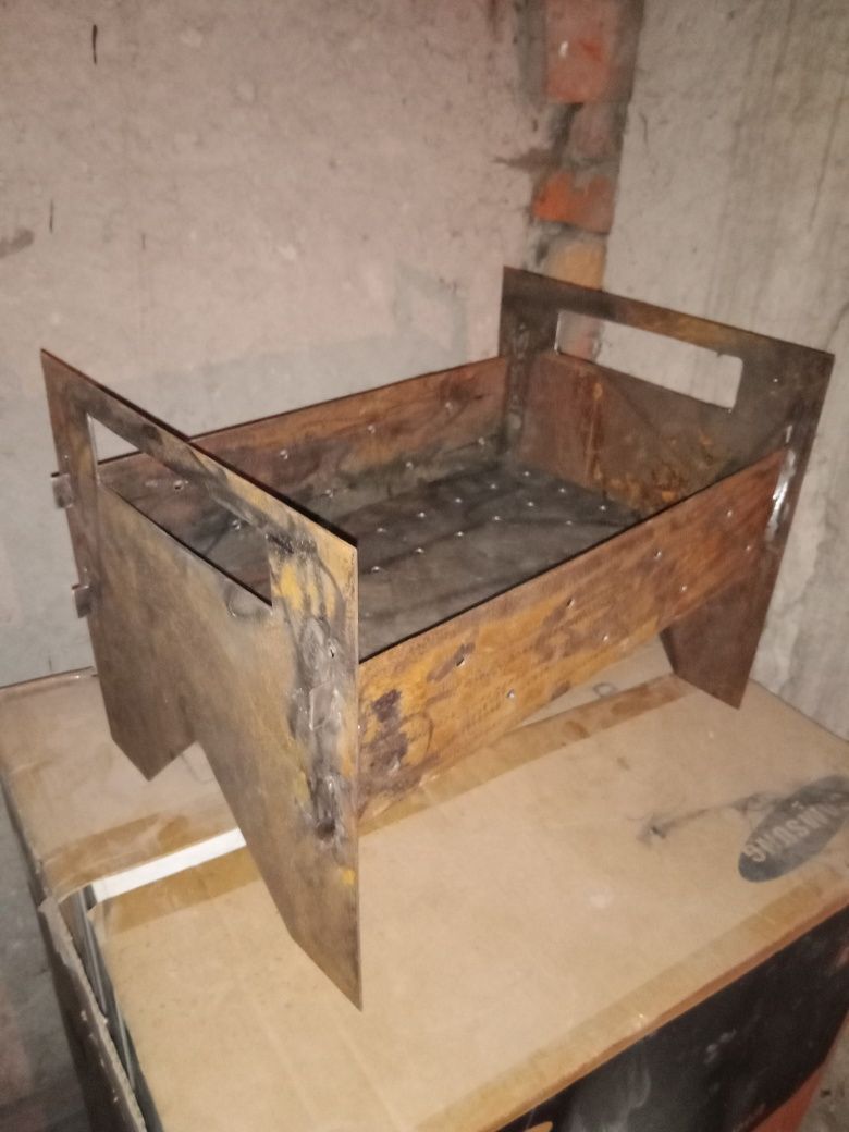 Продам разборный мангал.
