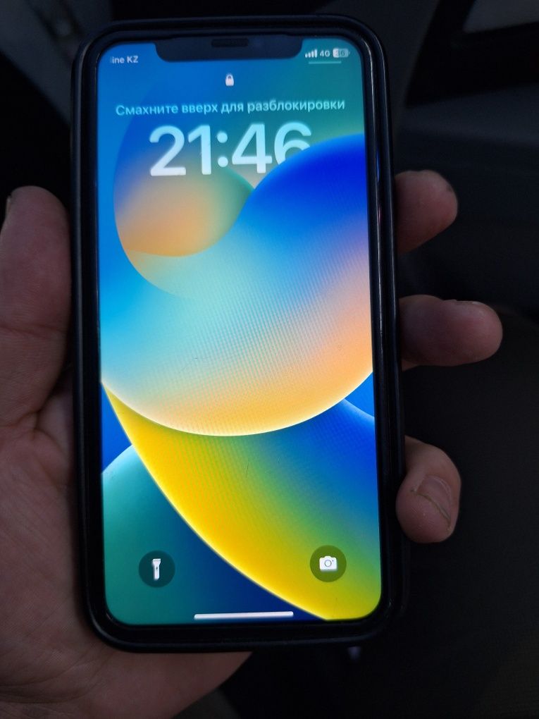Iphone 11 емкость 86% без док