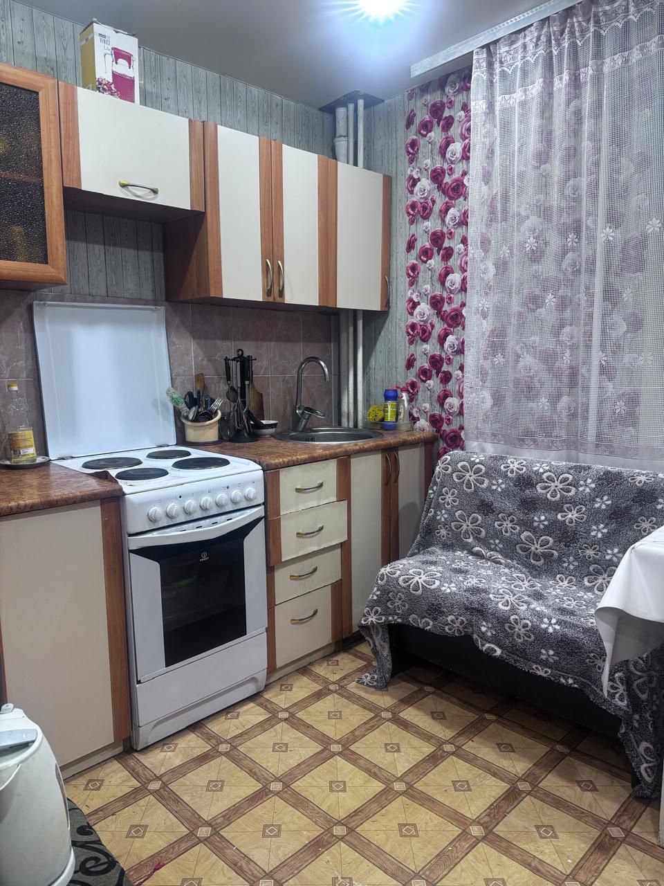 Продам 2 комнатную квартиру 5/6