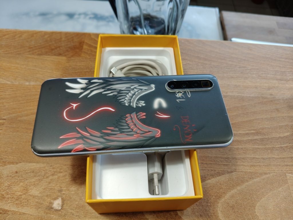 Телефон Realme x3 super zoom
