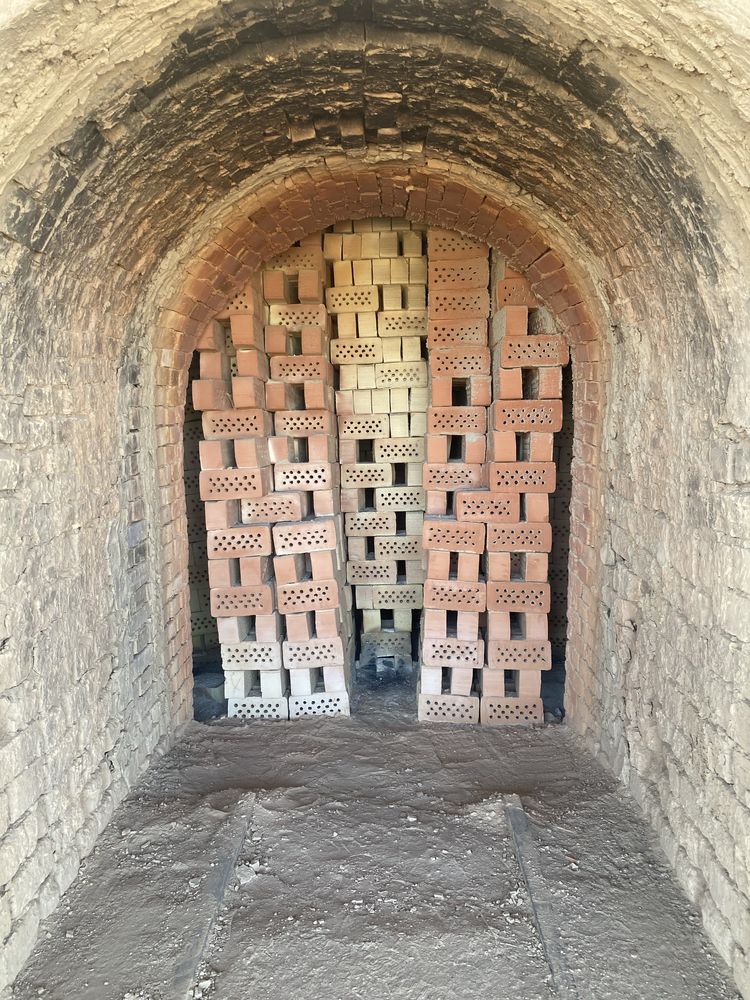 Кирпич женный с даставкой