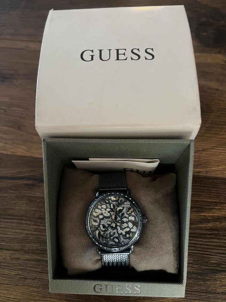 Часы Guess оригинал